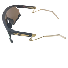 Carica l&#39;immagine nel visualizzatore di Gallery, Occhiale da sole Oakley Mod.9237
