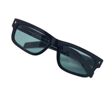 Carica l'immagine nel visualizzatore di Gallery, Occhiale da sole Prada B11S
