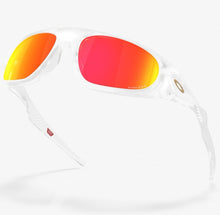 Carica l'immagine nel visualizzatore di Gallery, Occhiale da sole Oakley 9528
