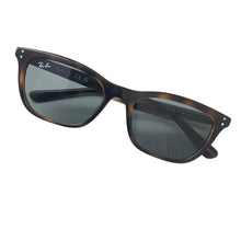 Carica l'immagine nel visualizzatore di Gallery, Occhiale da sole Rayban 4475D
