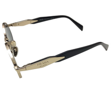 Carica l'immagine nel visualizzatore di Gallery, Occhiale da sole Prada spr 65z
